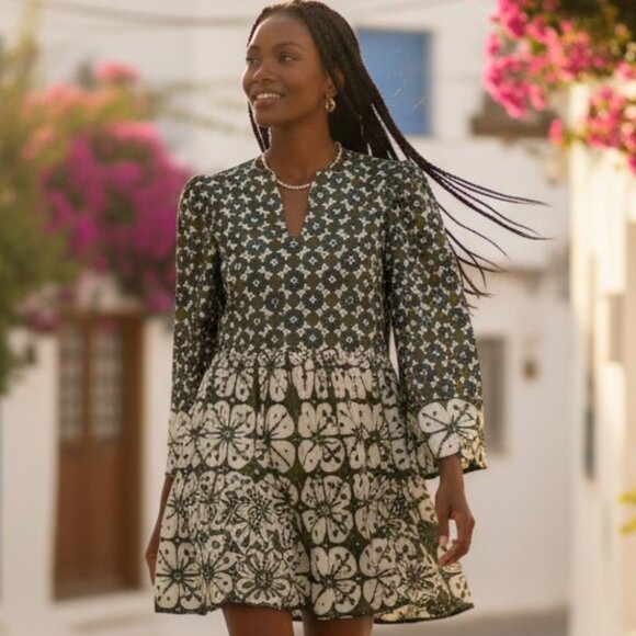 Tuckernuck Dresses & Skirts - Tuckernuck Izzie Mini Dress Batik Medallion Print Bell Sleeve NWT Size M